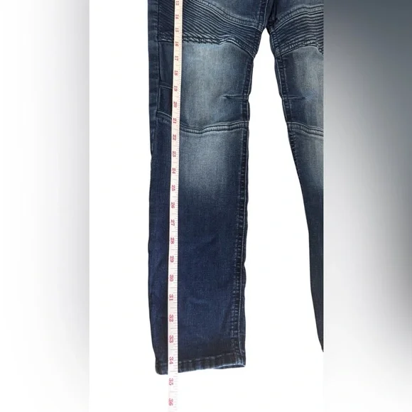 Slim Blue Jeans with Distressed Details - Picture 7 of 8